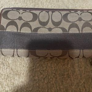 COPY - Coach wallet